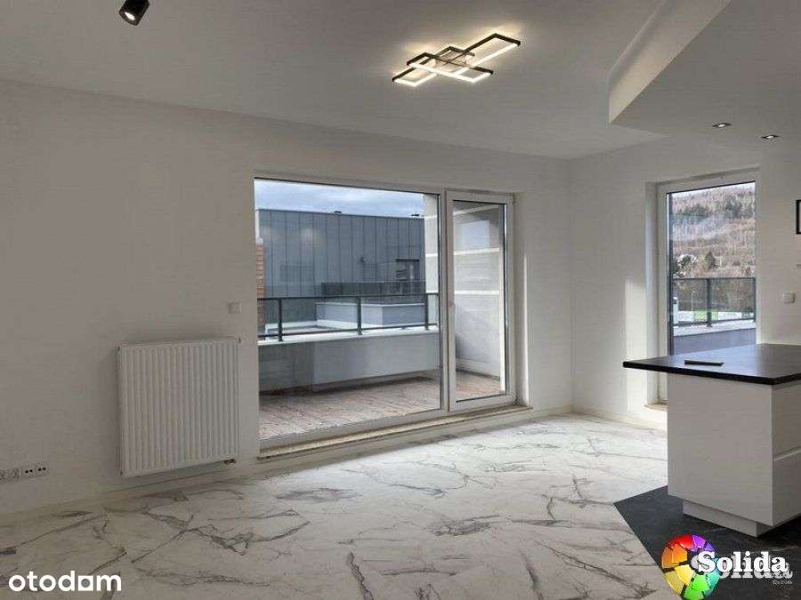 Nowe wykończone mieszkanie z 2 tarasami i windą Je-1