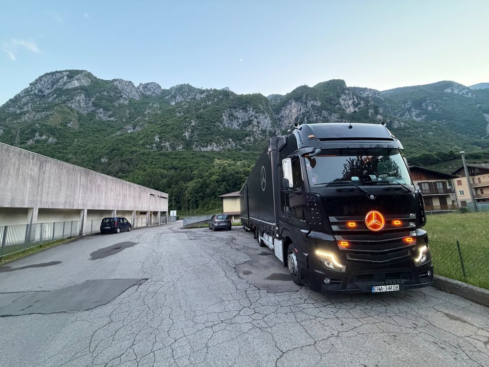 Mercedes-Benz Actros 2015