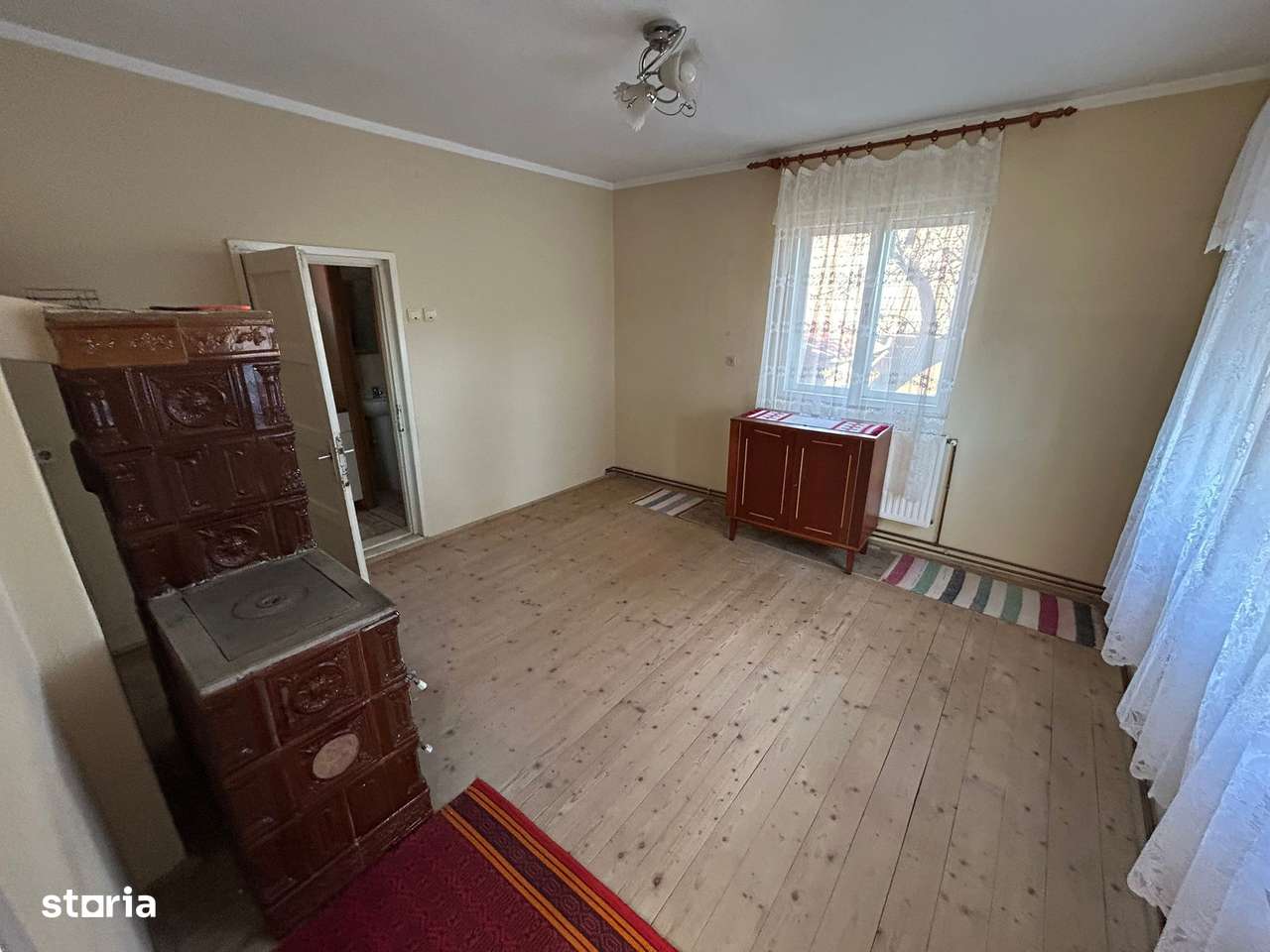 Casa individuala, 719mp teren, 72mp utili - Zona Cetate-10