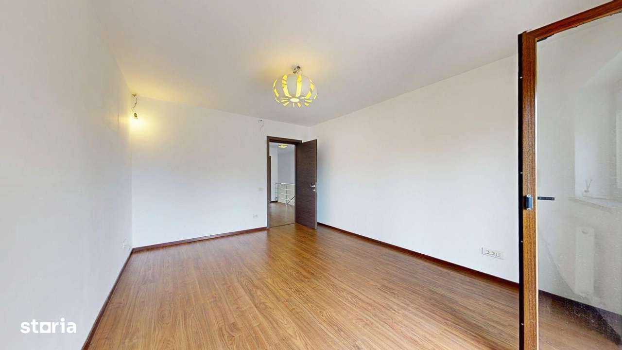 Oportunitate Excepțională de Investiție și Dezvoltare Imobiliară!-8