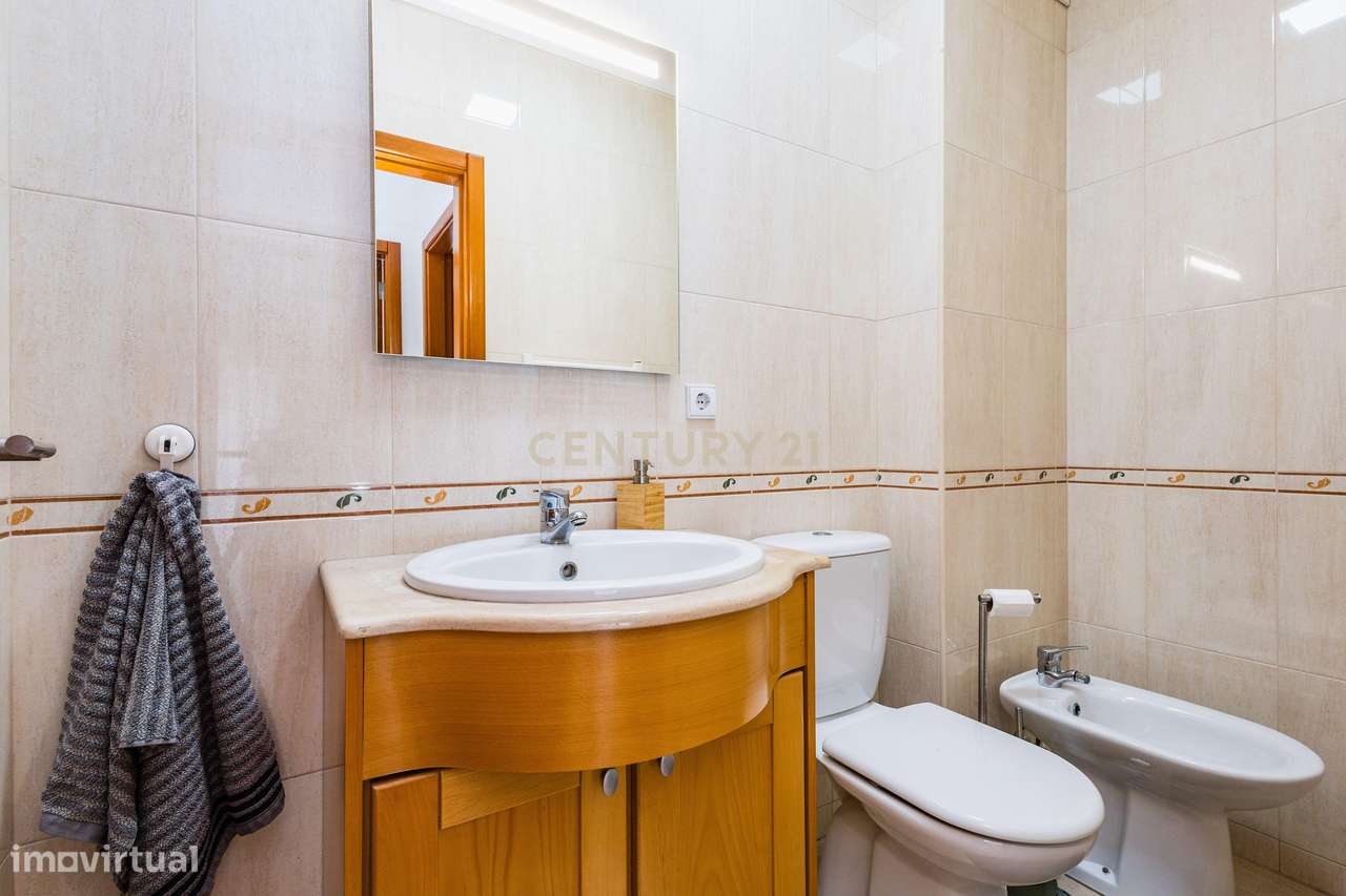 T2 em Leiria com dois WC´s e varandas-8