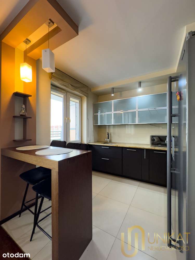 *Dwustronne* 2 pokoje* z dużym tarasem*-6