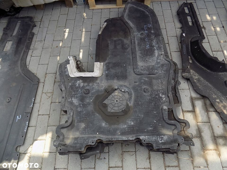 BMW E60 E61 OSŁONA ŚRODKOWA 716257* - 2