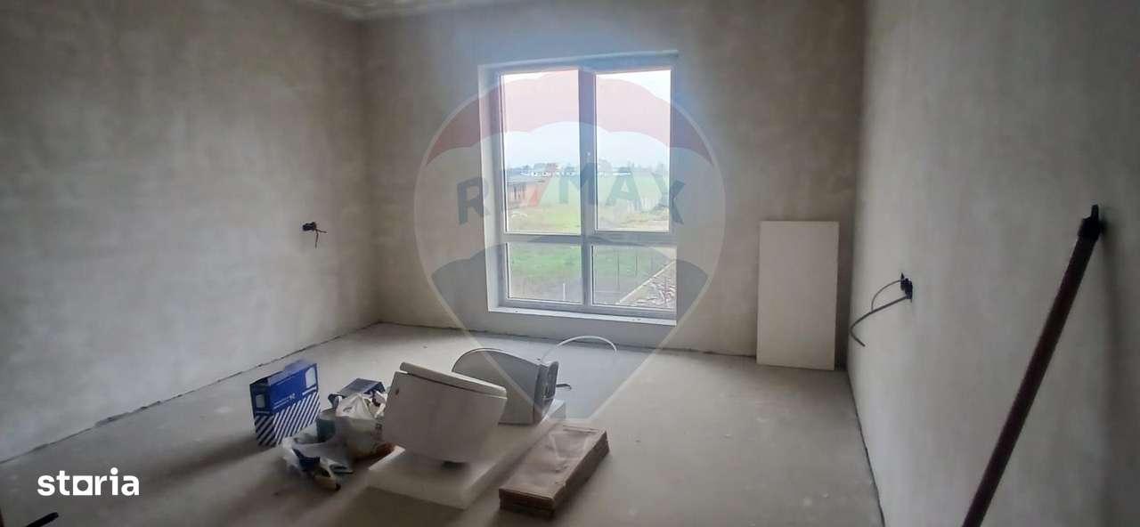 Casa individuala 5 camere de vanzare in Crevedia-Buftea - Imagine principală: 5/12