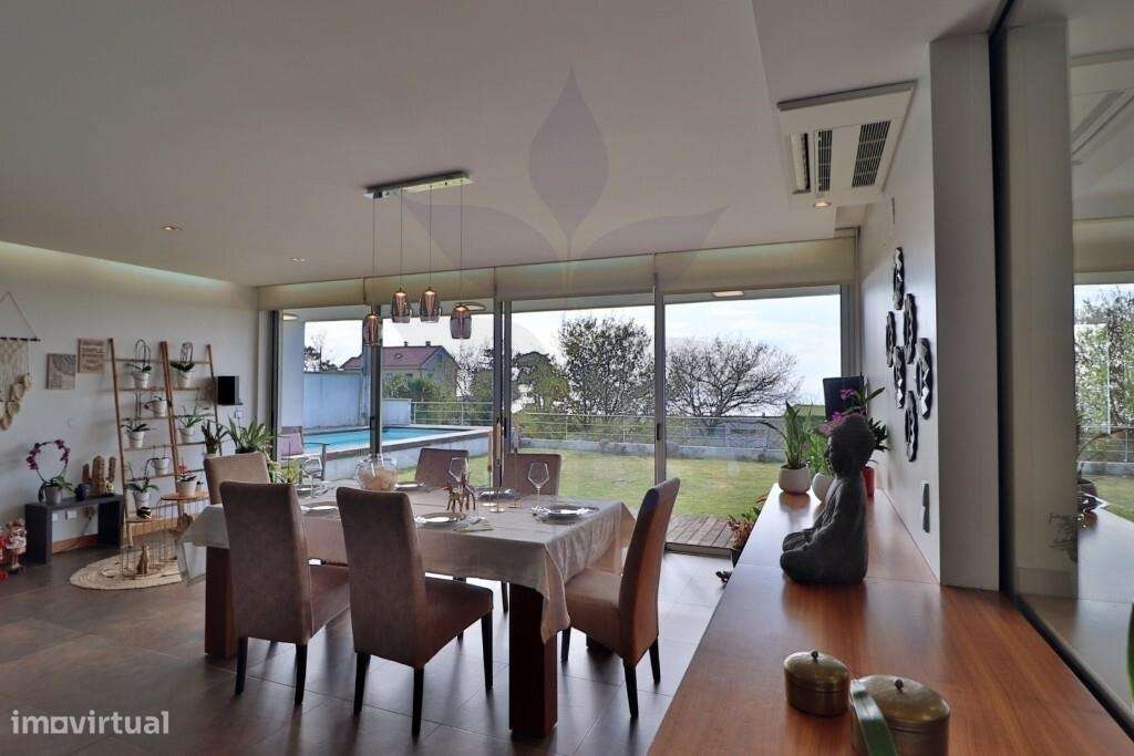 Moradia T4+Escritório na Areosa, junto à praia-53