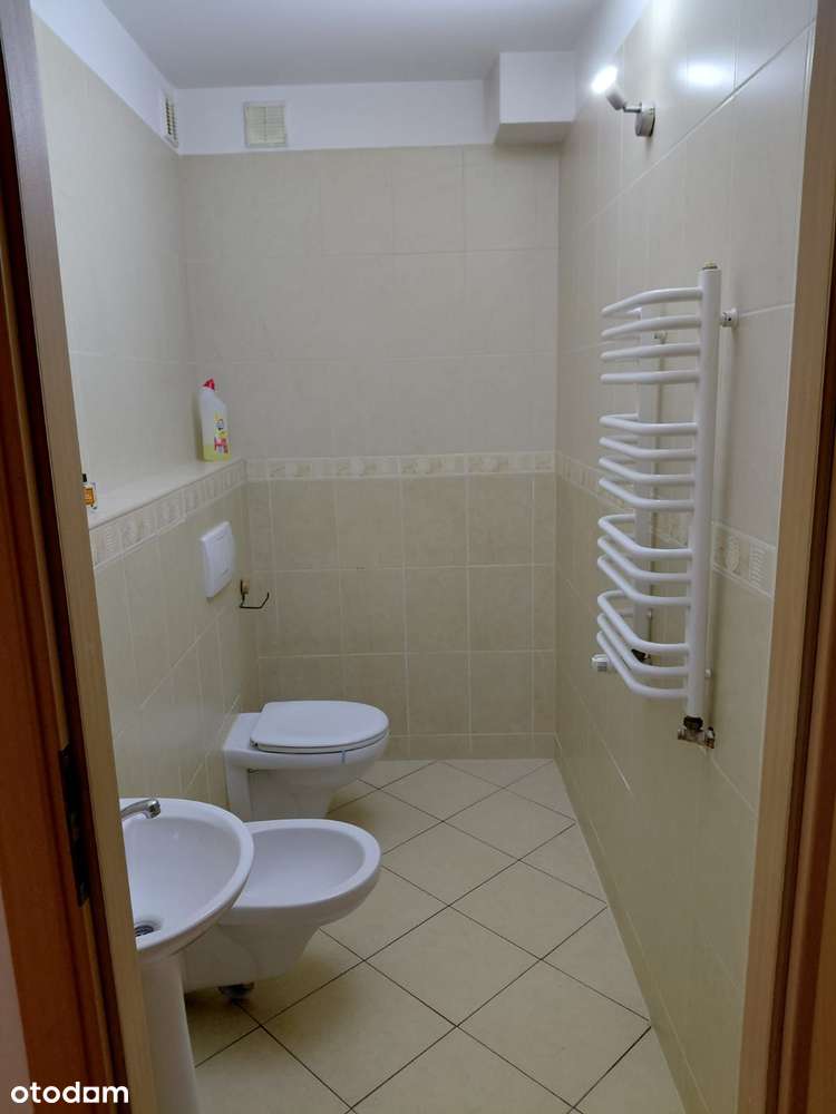 Część domu 5 pokoi plus kuchnia i dwie łazienki do wynajęcia dla firmy - Pełny obrazek: 4/8