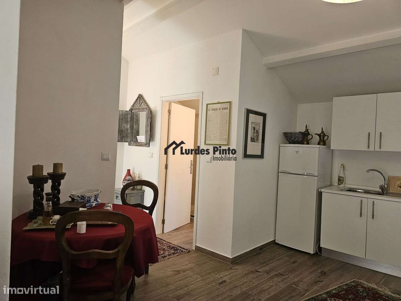 Moradia mobilada - Grande imagem: 2/19