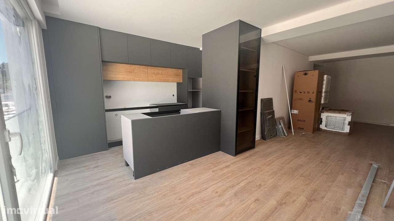 Apartamento T2 NOVO a 30 minutos de Lisboa! Com Piscina na cobertura! - Grande imagem: 5/26