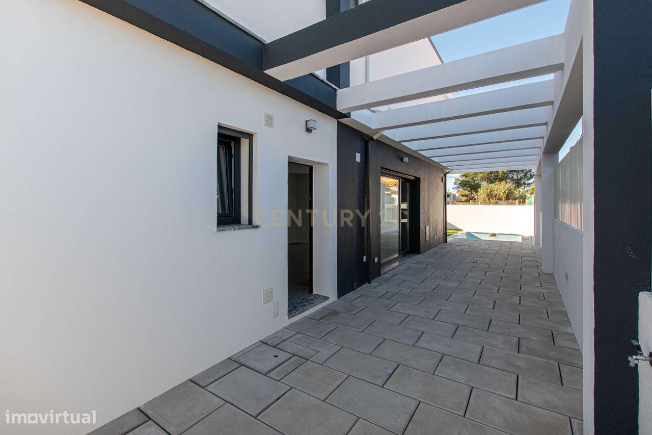 Moradia T3 Moderna nas Laranjeiras – Fernão Ferro - Grande imagem: 5/45