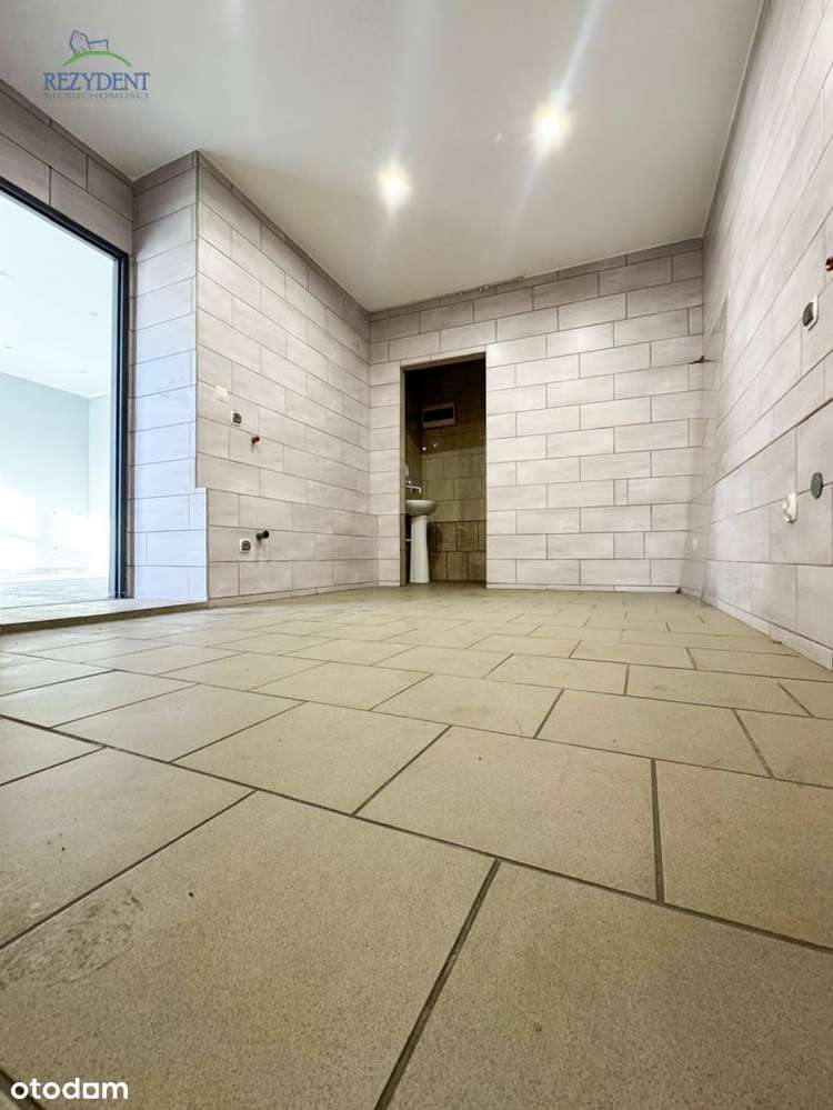 Lokal usługowy na sprzedaż-8