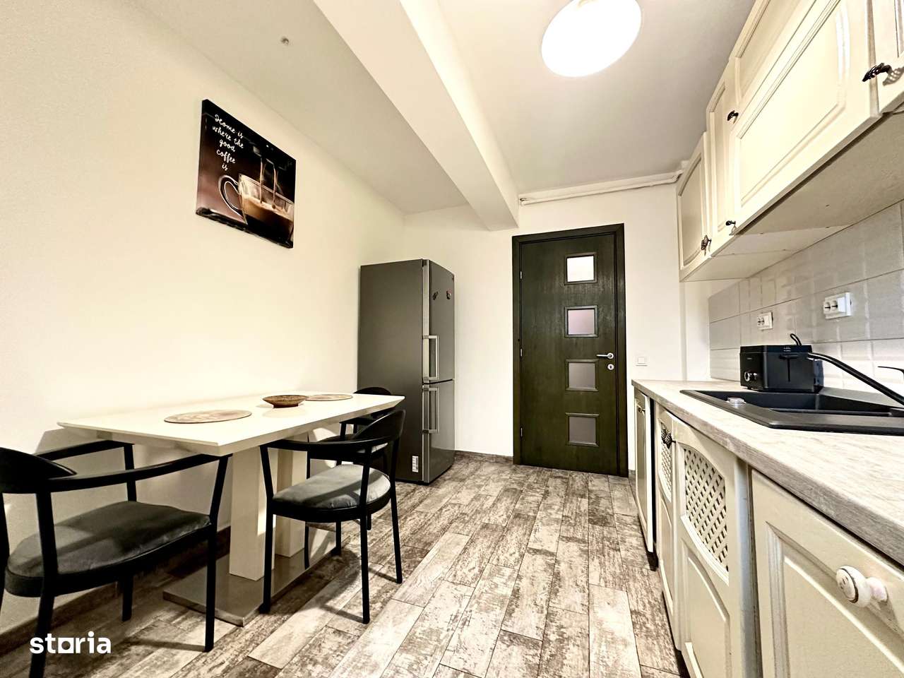 Apartament 2 camere INVESTIȚIE – venit Airbnb,parcare și boxă incluse-7