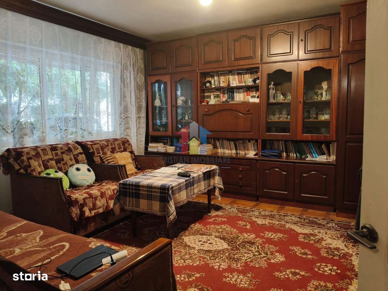 PARTER CU BALCON, 97 MP, 4 camere decomandat, Buzaului - Imagine principală: 3/10