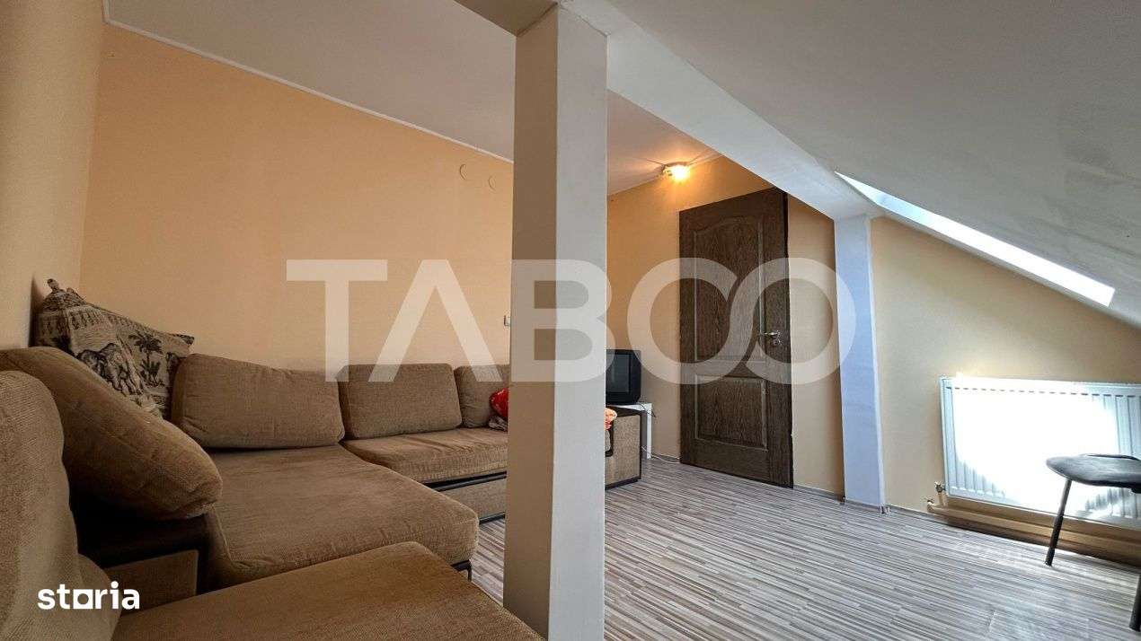 Apartament de vanzare 4 camere mobilat utilat si balcon Vasile Aaron - Imagine principală: 5/16