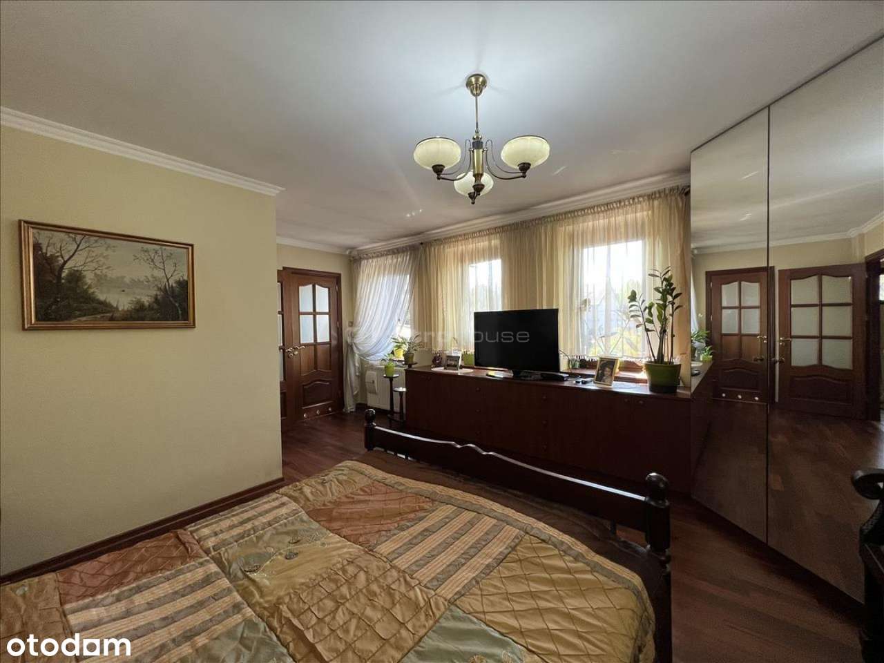 Piękny dom w Zalesiu Dolnym-9