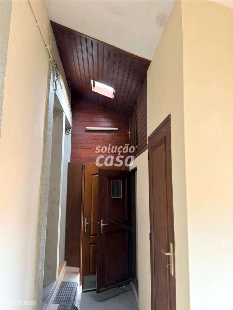 Excelente Oportunidade de Investimento em Canidelo! Apenas 1300 metros-12