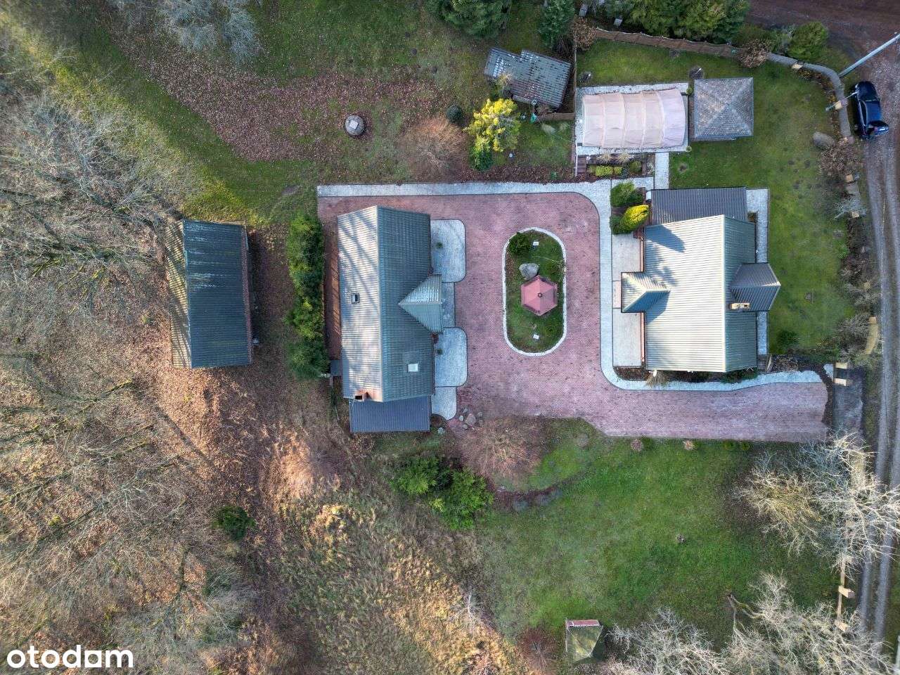 Wyjątkowa rezydencja w sercu natury – 5 ha prywatnej przestrzeni-13