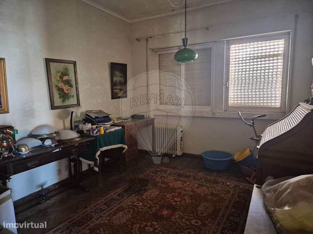 Moradia T5 para venda-10