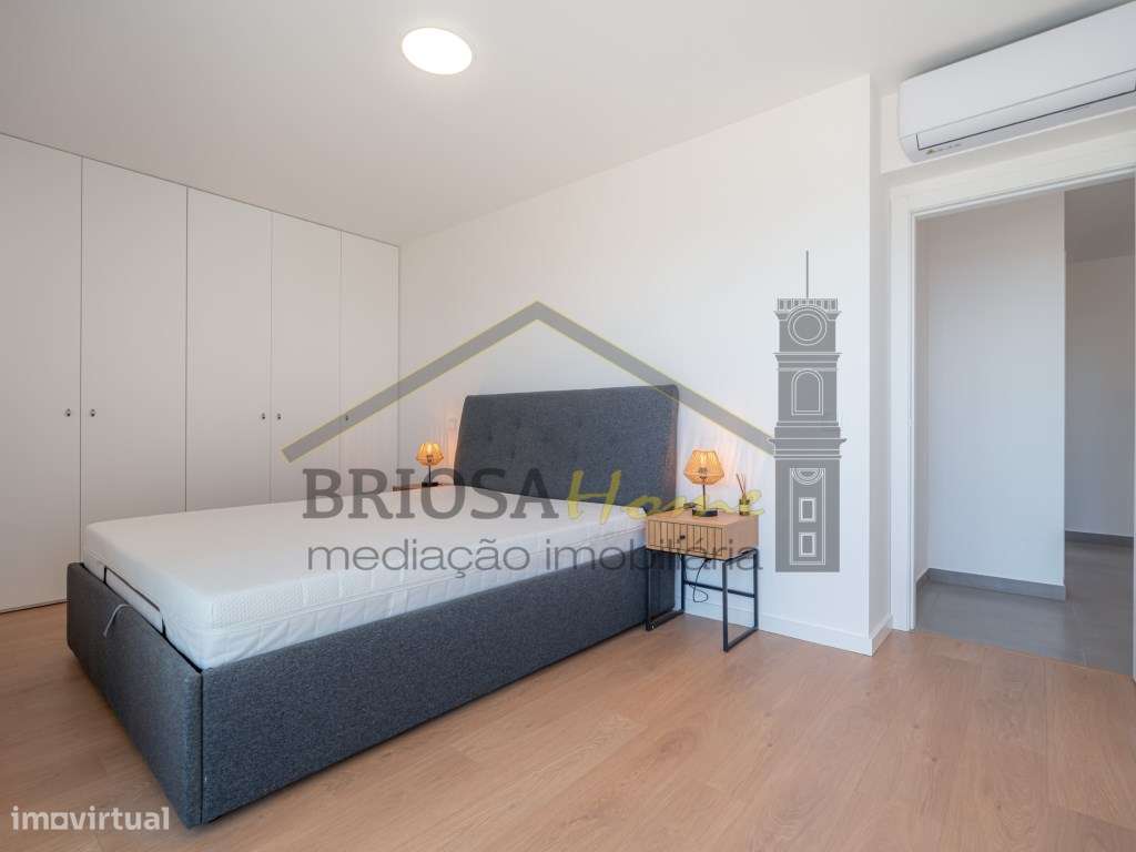 Apartamento T4, com vista mar, na Figueira da Foz-35