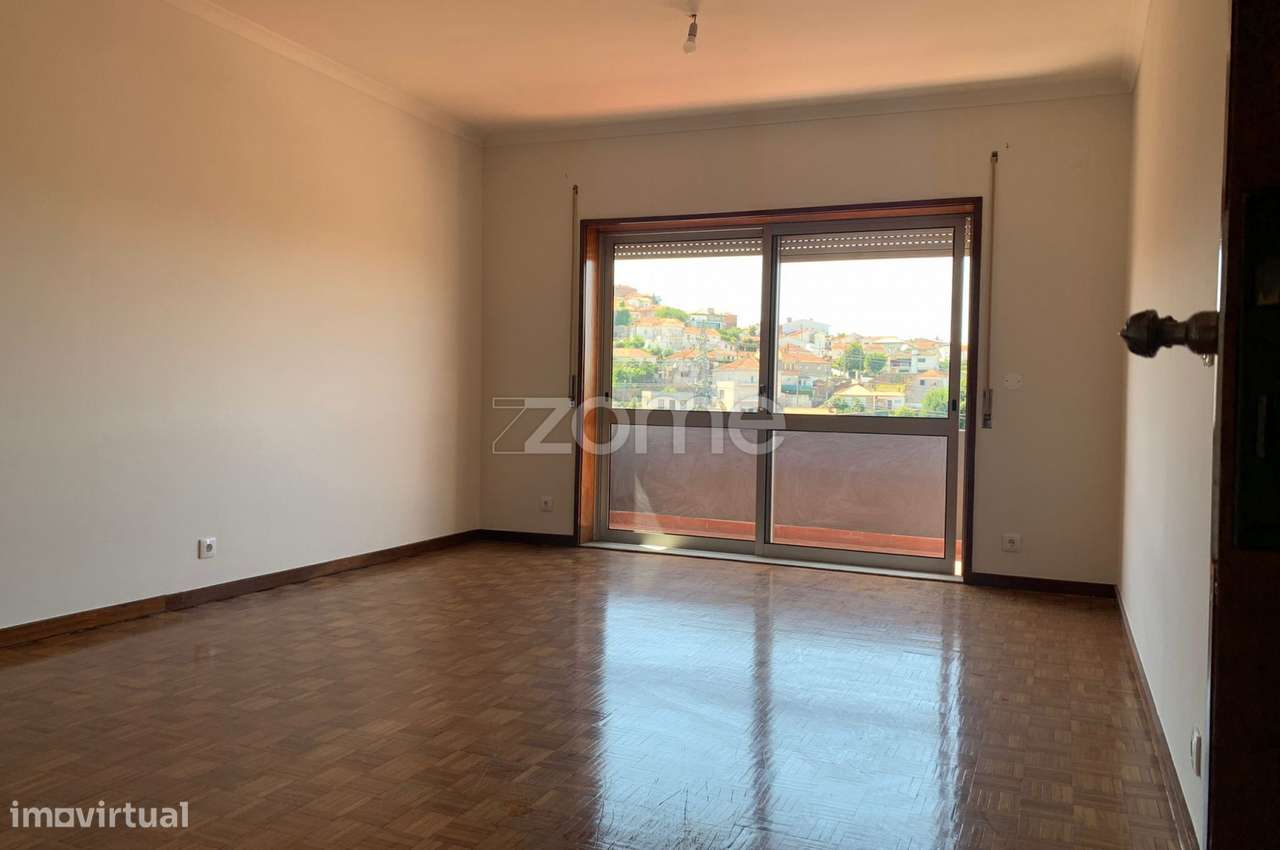 Apartamento T3 + 1 em Santo Tirso, Porto - Grande imagem: 3/23