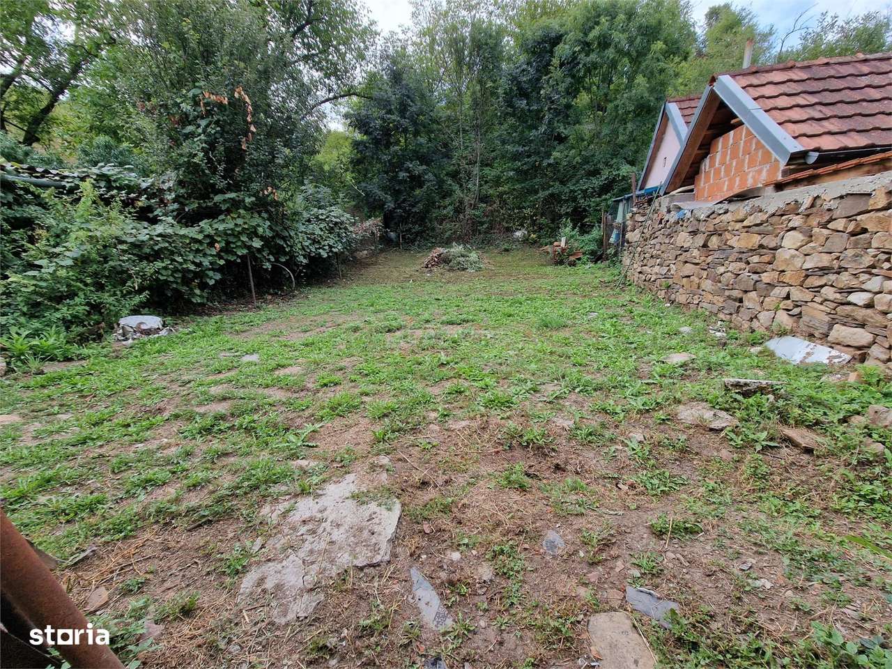 Clocotici Lot de Casa cu amprenta, apa, curent, teren 576 mp. - Imagine principală: 4/7