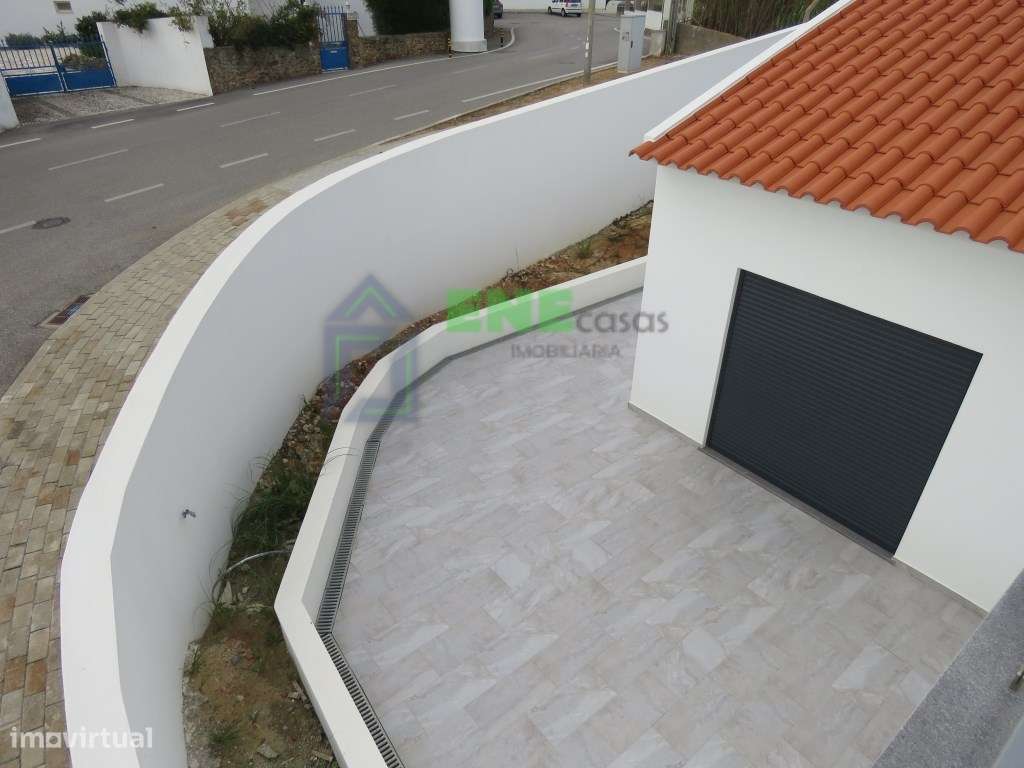 Moradia T4 na Vila da Ericeira-7