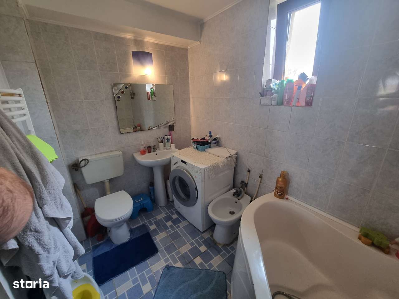 Apartament 2 camere decomandat,et.1,Deva-zona Bd.Bălcescu nou-17