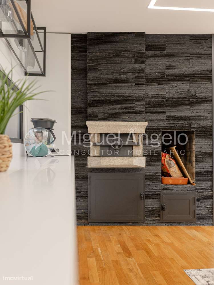 Moradia de luxo c/ piscina - pronta a habitar em Gondomar - 4 frentes-24