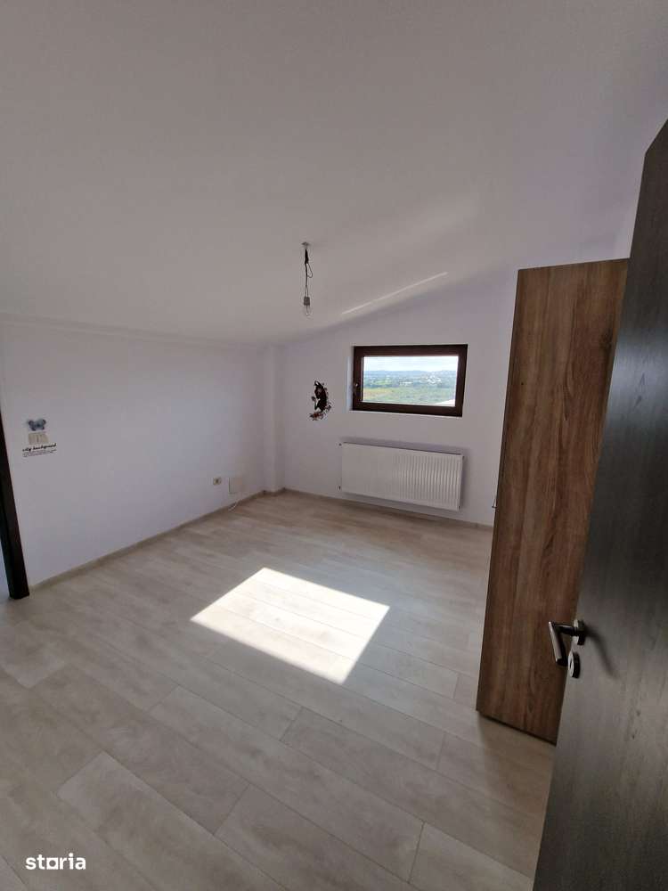 Apartament 3 camere inchiriere Tip Duplex, Valea Adanca - Imagine principală: 3/11