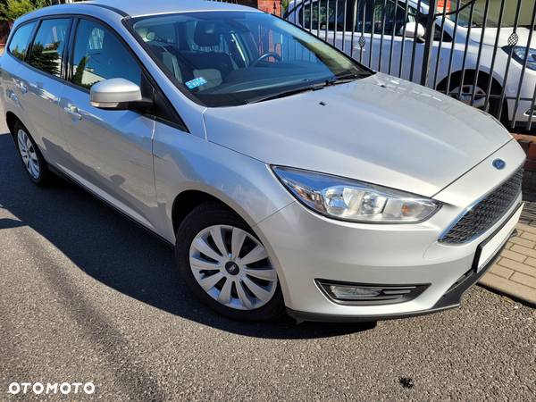 Ford Focus 1.6 Gold X - 5