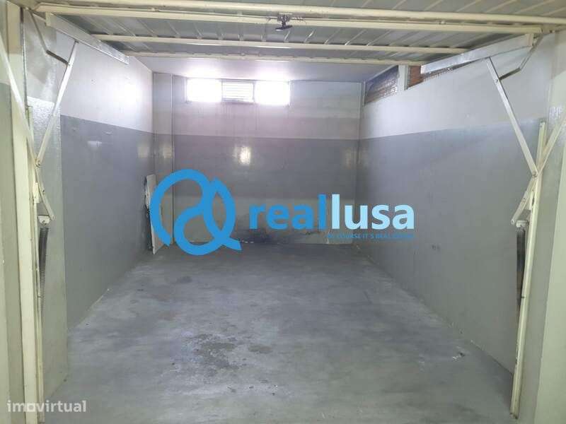 Apartamento T2 c/ garagem Rio Tinto Gondomar-13