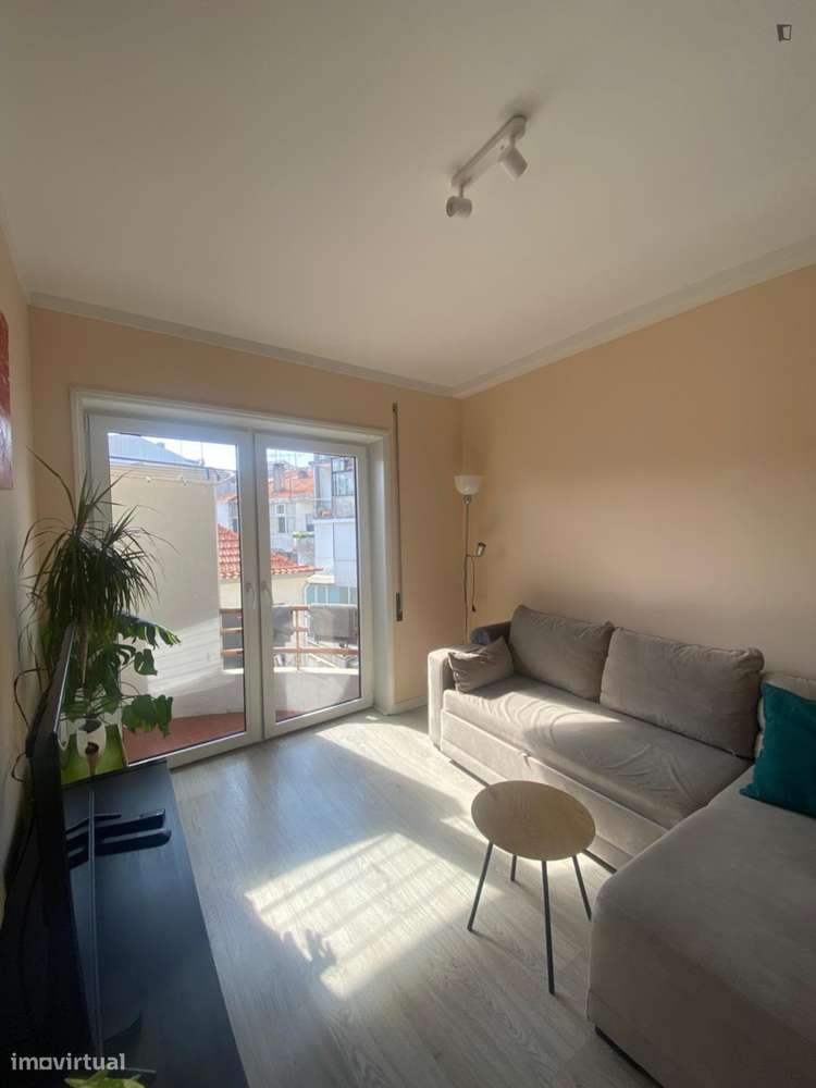 Apartamento com 1 quartos - localizado em Paranhos Porto - Grande imagem: 3/9
