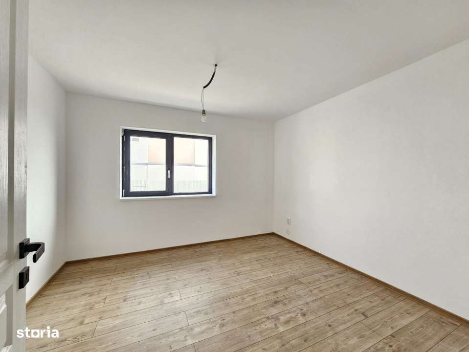 Casa individuala cu trei camere P+M, teren 400mp - Imagine principală: 5/10