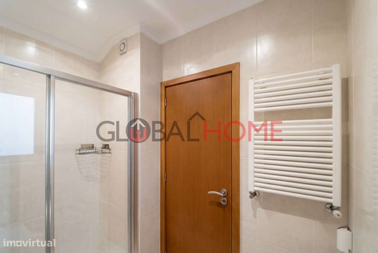 Duplex T2+1 com vista mar em Canidelo-51