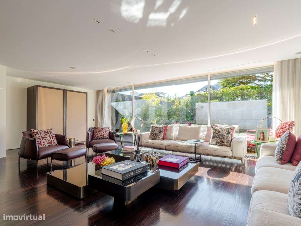 Moradia T4+1 com piscina aquecida na Foz do Douro Porto - Grande imagem: 4/55