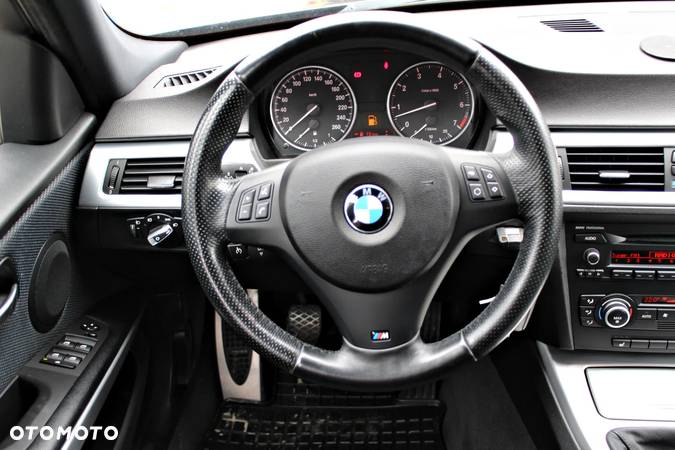 BMW Seria 3 - 12