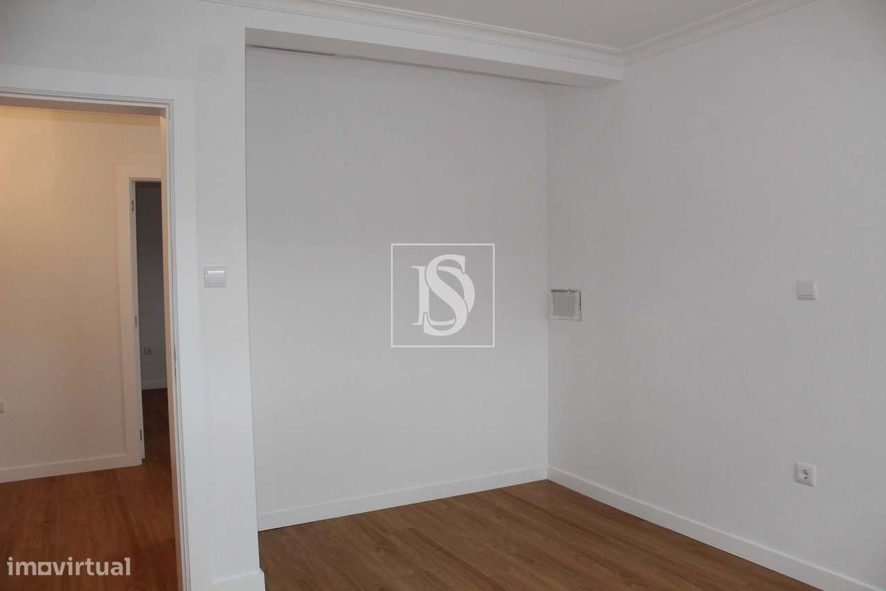 Moradia  T2+1 em Lustosa-6