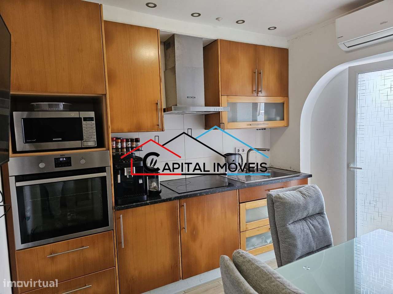 T0 com quintal - Grande imagem: 2/14