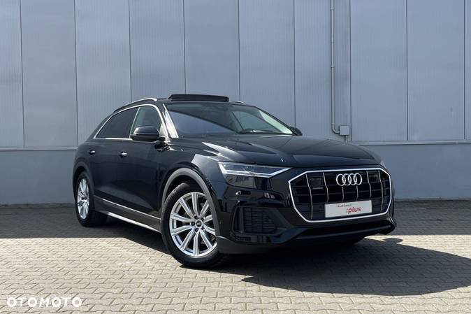 Audi Q8 - 2