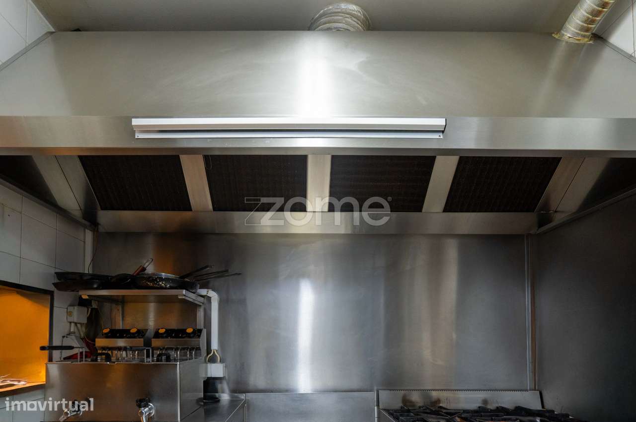 Espaço Comercial para Trespasse em Algés–Miraflores-19