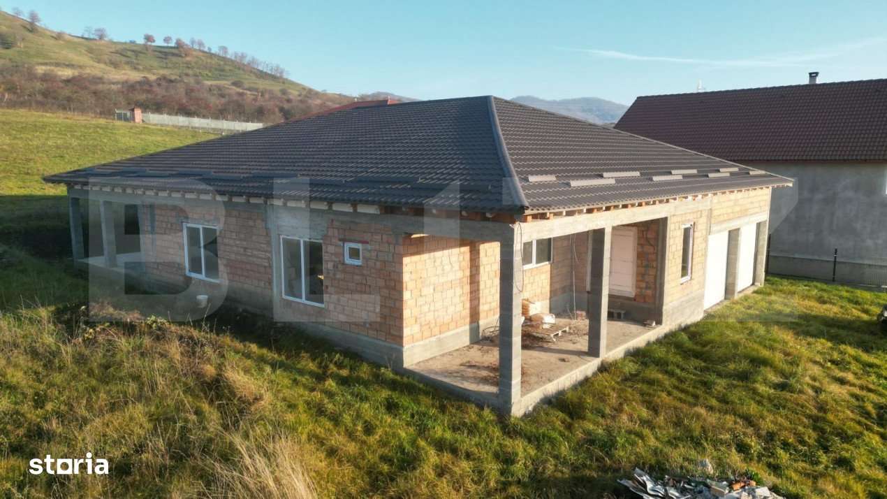 Casa individuala 4 camere, 285 mp, Ideciu de Jos - Imagine principală: 2/13