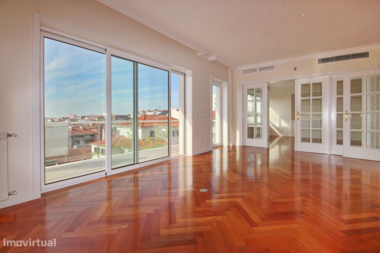 T4 Duplex Av. Afonso Henriques-3