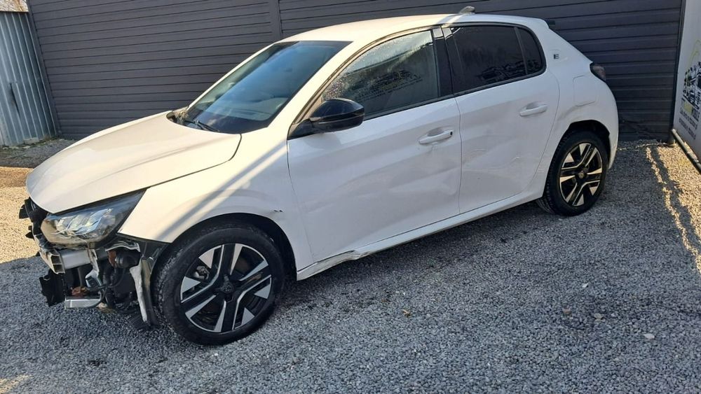 Peugeot 208 II 2024