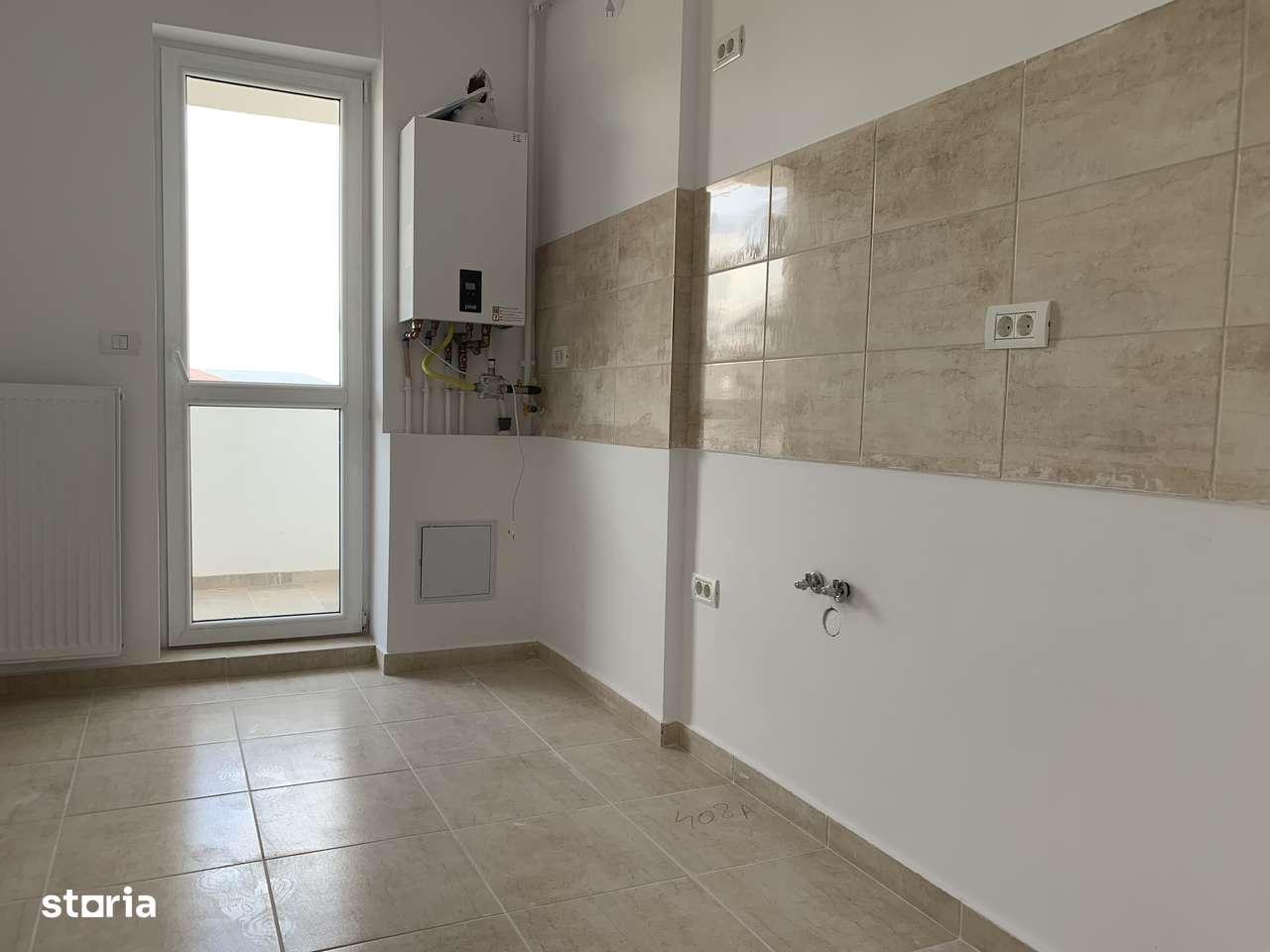 Garsoniera decomandata, bloc nou, Aparatorii Patriei metrou - Imagine principală: 4/7