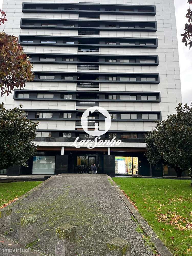 T3 Bastante espaçoso no centro da Maia - Grande imagem: 2/25