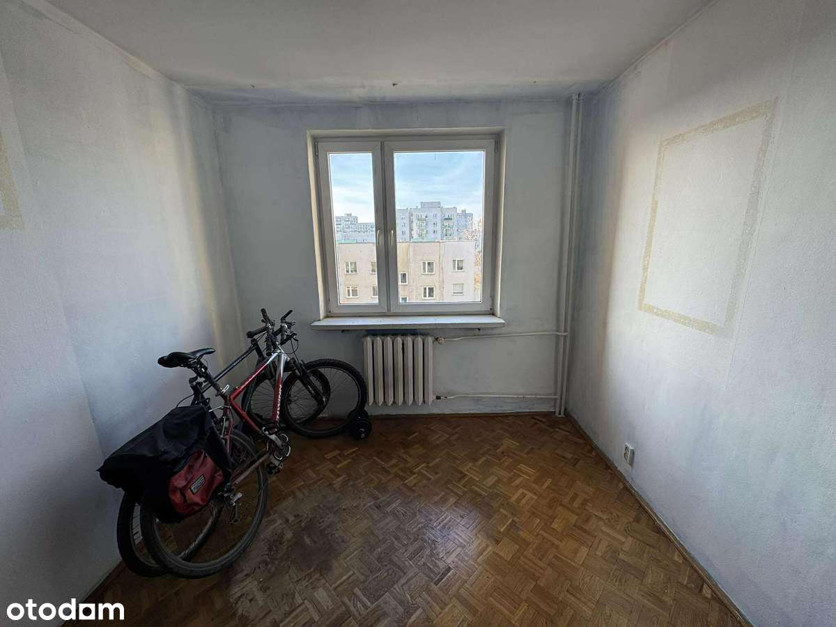 Trzy pokoje z dużym balkonem-8