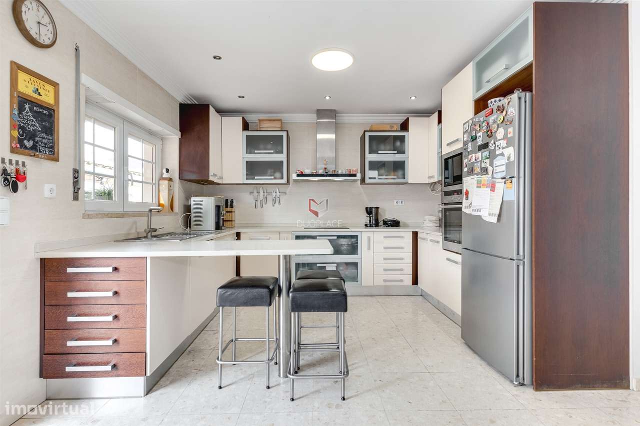 Moradia Premium T4 com Sótão, Ginásio, Garagem e Excelentes Áreas | Mo-15