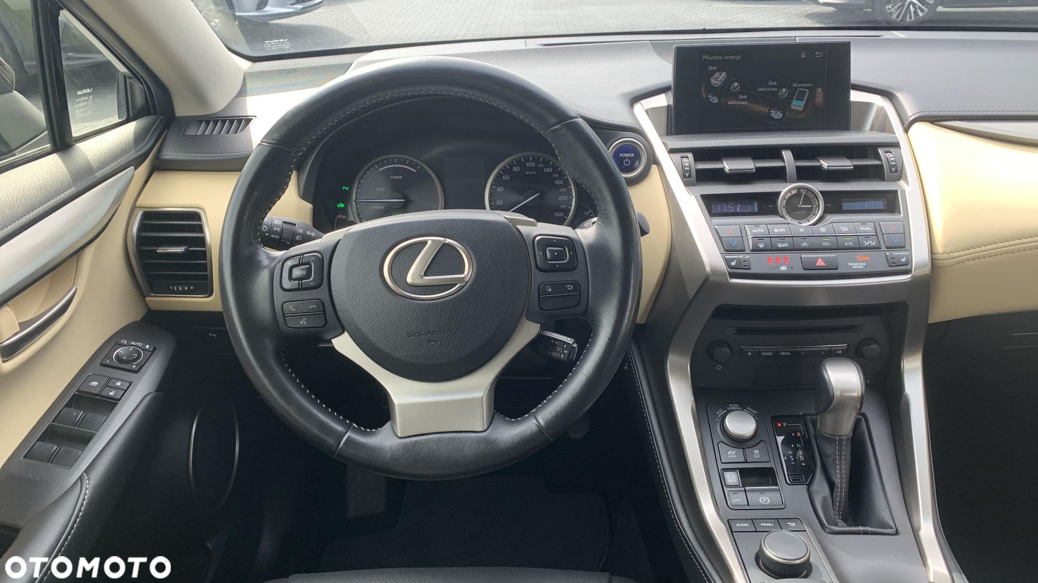 Lexus NX - 12