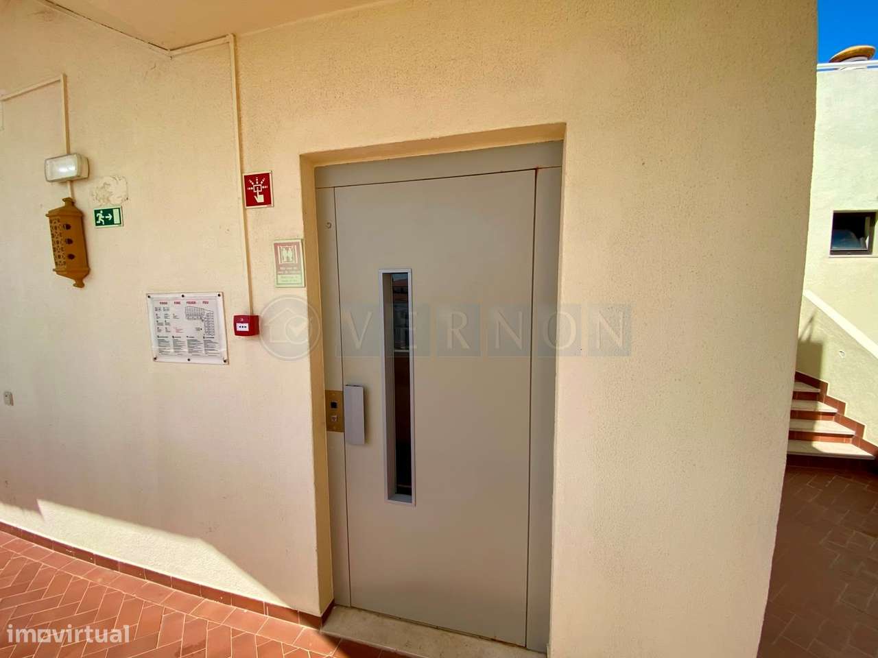 T1 Renovado com Vista Mar e Piscina | Albufeira-25