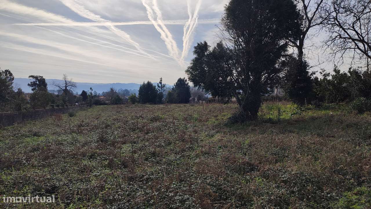 Moradia individual, com terreno, em Rendufe, Amares-52