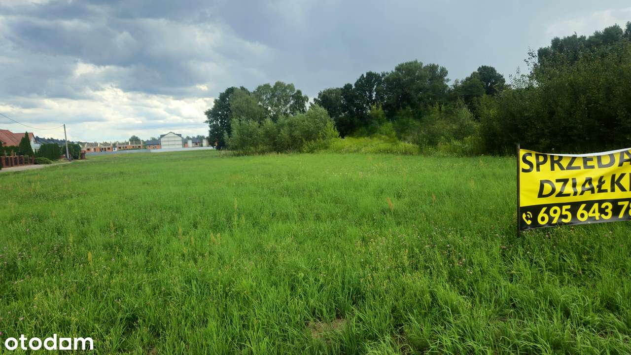 Sprzedam atrakcyjną działkę budowlaną - Pełny obrazek: 1/4